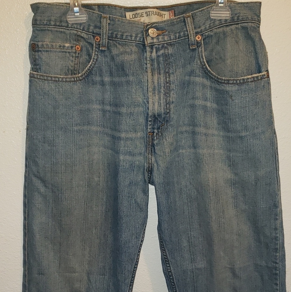 Levi's 569 blue jeans